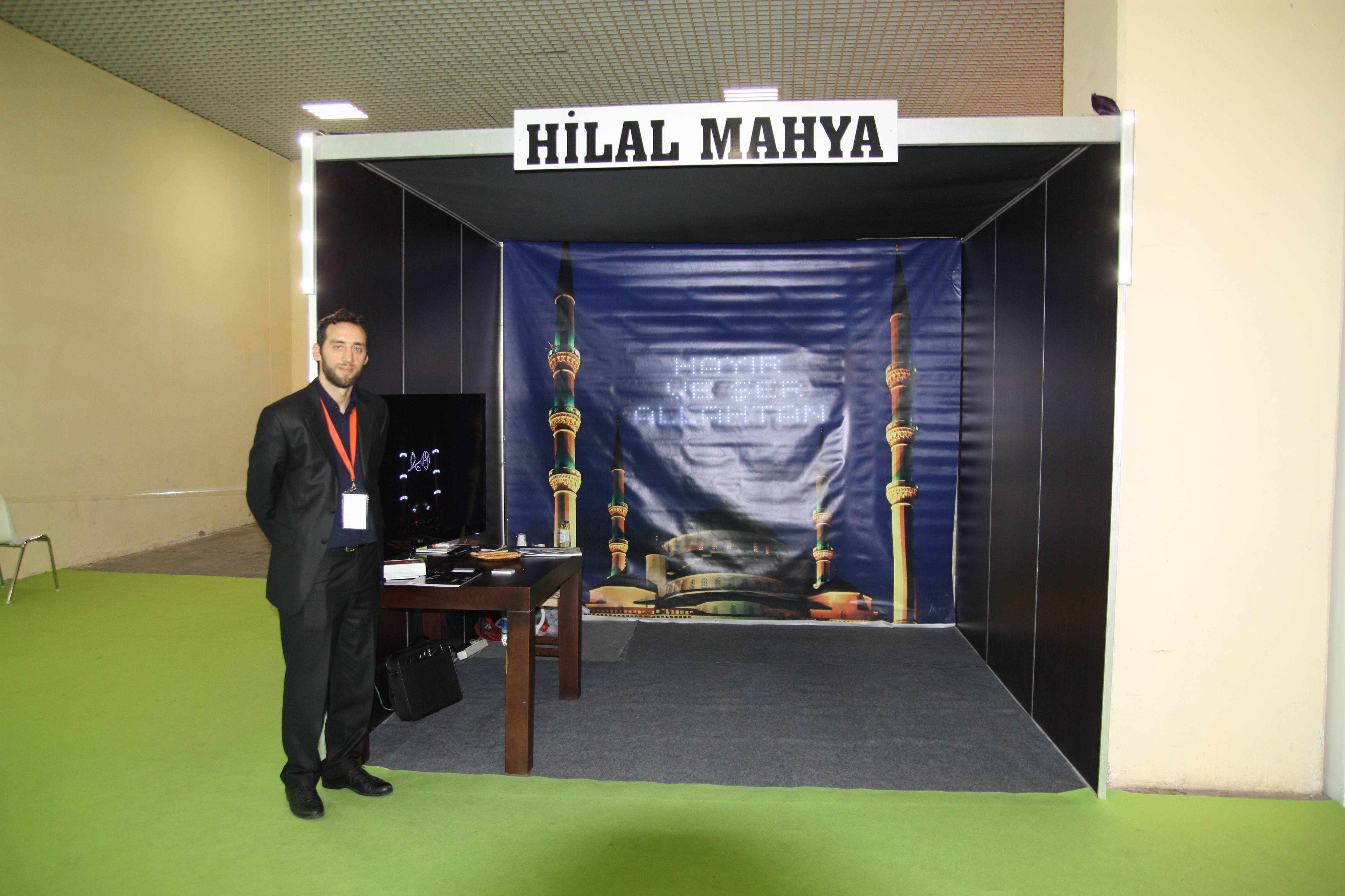 Hilal Mahya